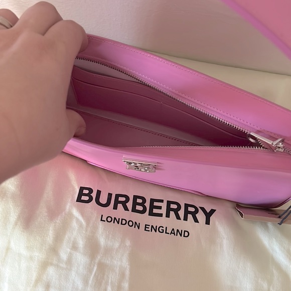 Burberry TB bag leather handbag
Never worn, with tag - Picture 4 of 9